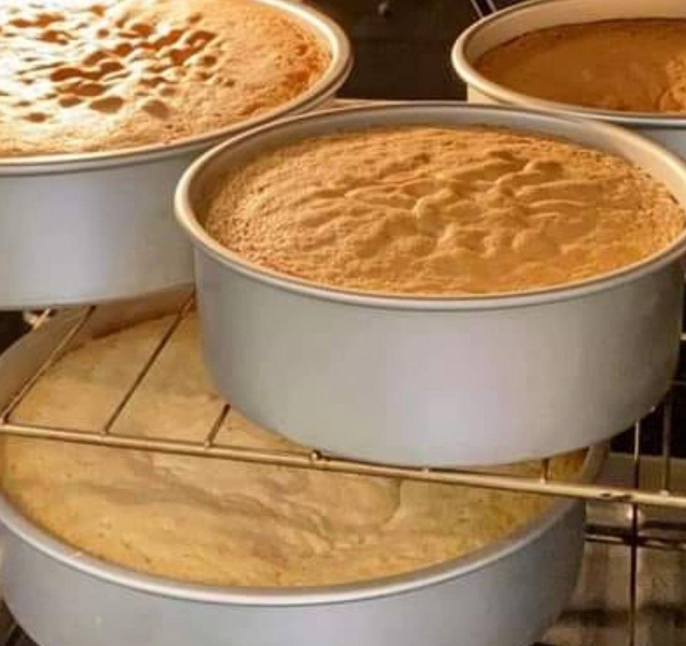 Receta del mejor Bizcocho 460122563_122156954252258716_8350393919218436872_n