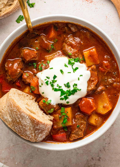 🥘 Classic Hungarian Goulash 🇭🇺 Capture d’écran 2025-03-23 194515